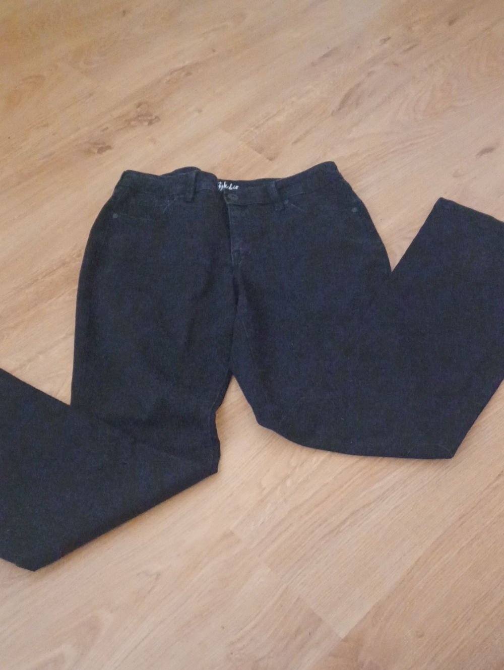 Stlye & Co. Curvy Boot Leg Jeans Black Zip Button Mid-rise 5 Pockets Cotton 10